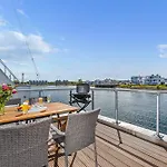 Дом отдыха La Marina *